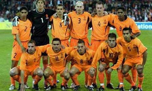 荷兰足球的特点有哪些,荷兰足球的特点